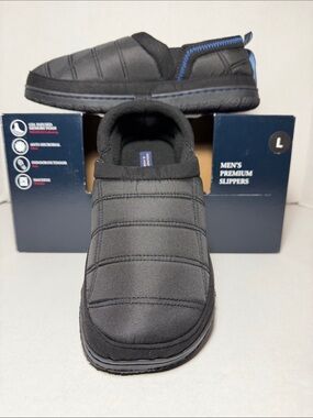 Men's Black Quilted Slip-On Slippers